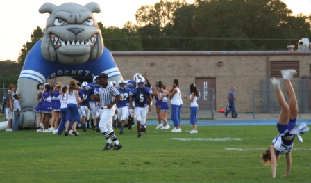 bulldog inflatable team tunnel