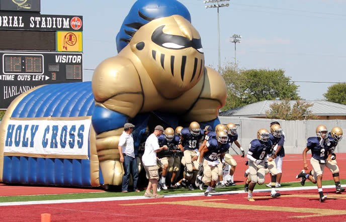 Inflatable Football Helmet Tunnels