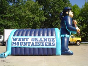 inflatable sports team tunnel